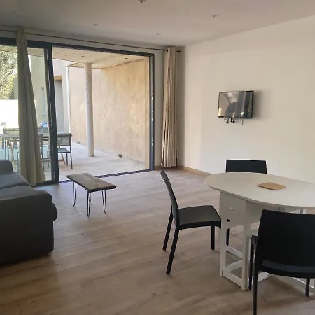 Aria Linda Apartment